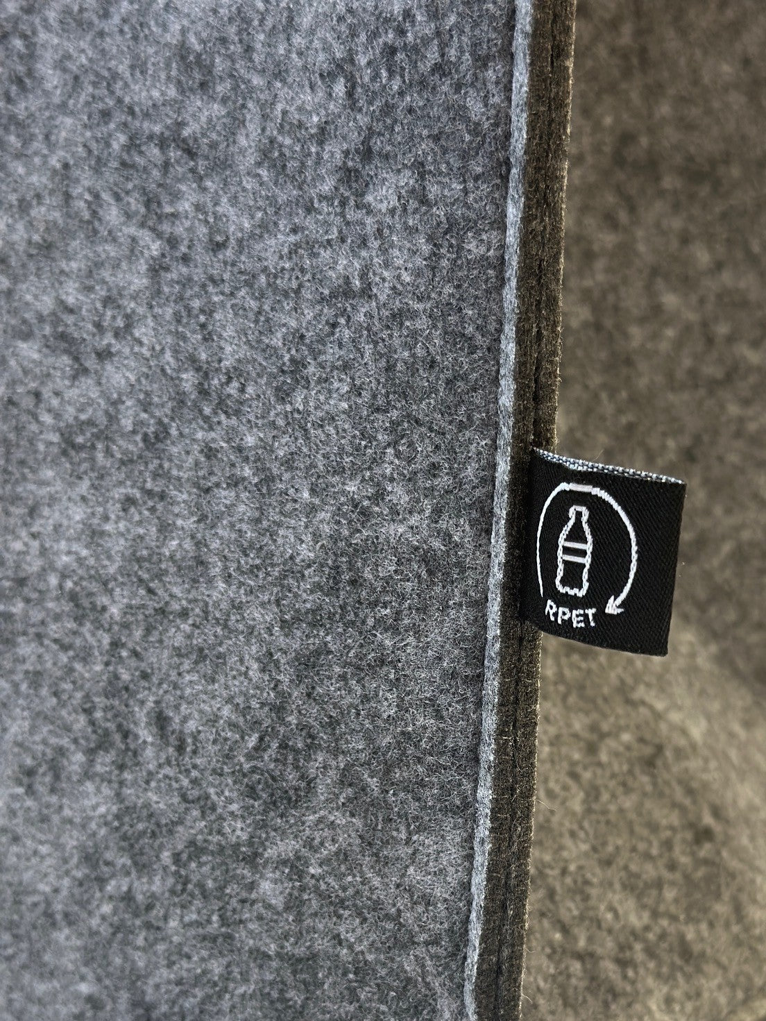 GRASSMAYR Greif Filztasche Detail